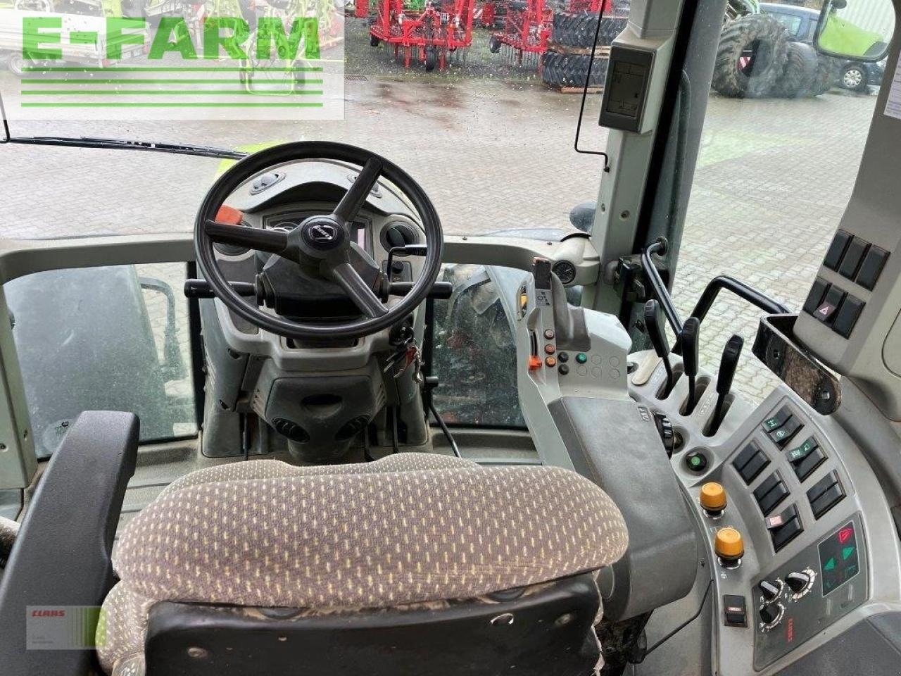 Farm tractor CLAAS arion 640 cis CIS: picture 9