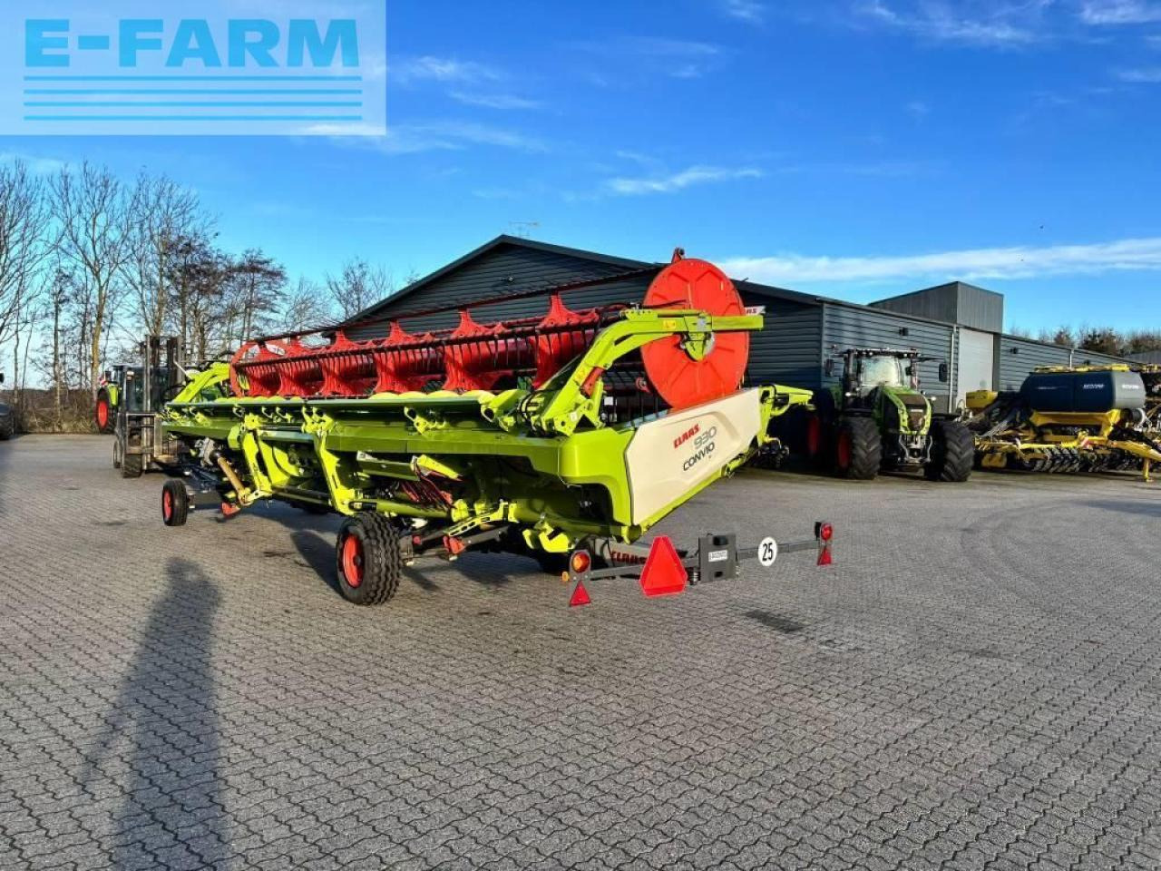 Combine harvester CLAAS lexion 6900: picture 15