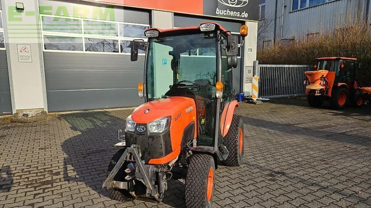 Farm tractor Kubota b2231: picture 10