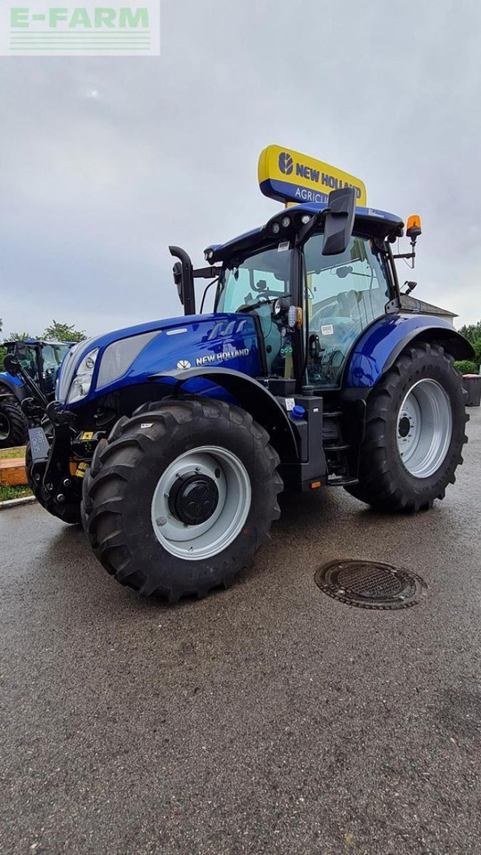 Farm tractor New Holland t6.160: picture 6