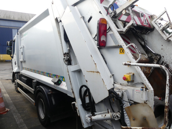 Garbage truck REF:8416 - Camion poubelle Renault Midlum 220.12 medium light (2013-85.979 km): picture 17