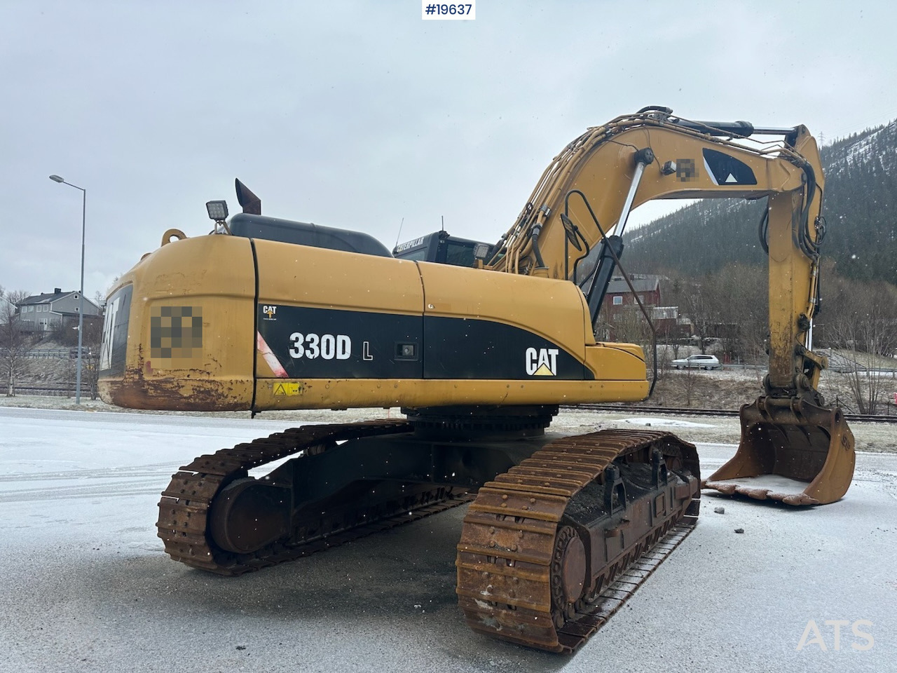 Excavator Caterpillar 300D: picture 7