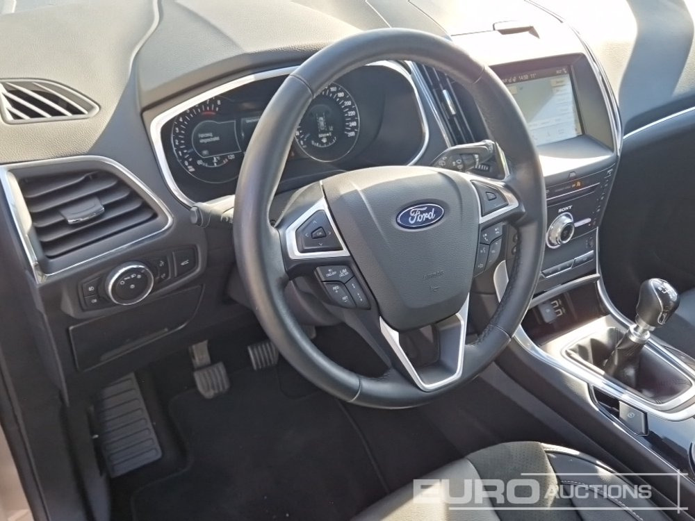 Car 2019 Ford S-Max: picture 28