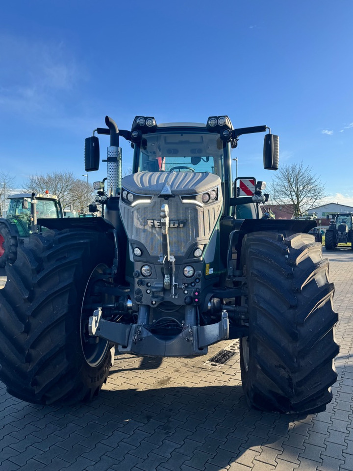 Farm tractor Fendt 942 Vario Gen7 ProfiPlus: picture 14