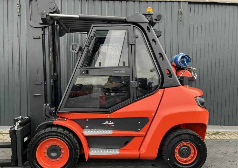 LPG forklift Linde H80T-03: picture 9