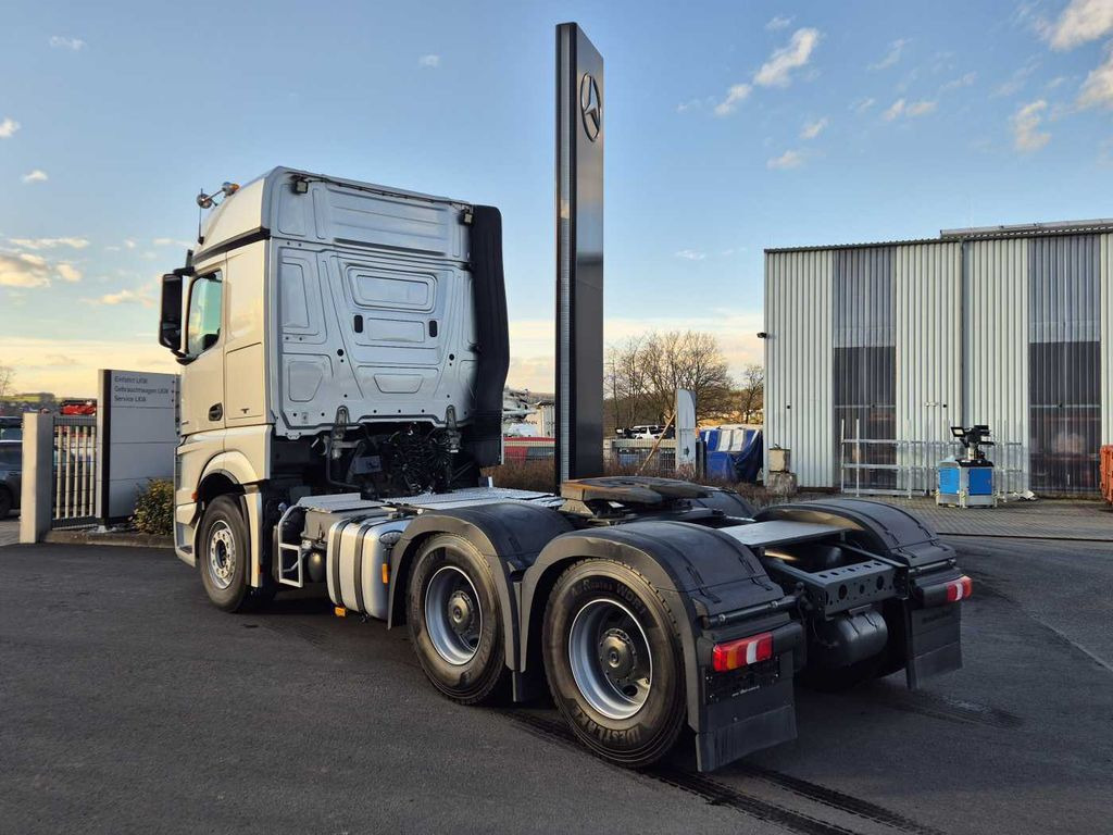 Tractor unit Mercedes-Benz Actros 2658 LS 6x4 Turbo Retarder 120t BigSpace: picture 7