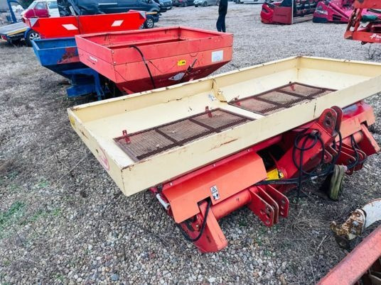 Fertilizer spreader Kuhn: picture 11