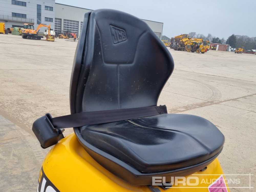 Mini excavator 2020 JCB 8008CTS: picture 17