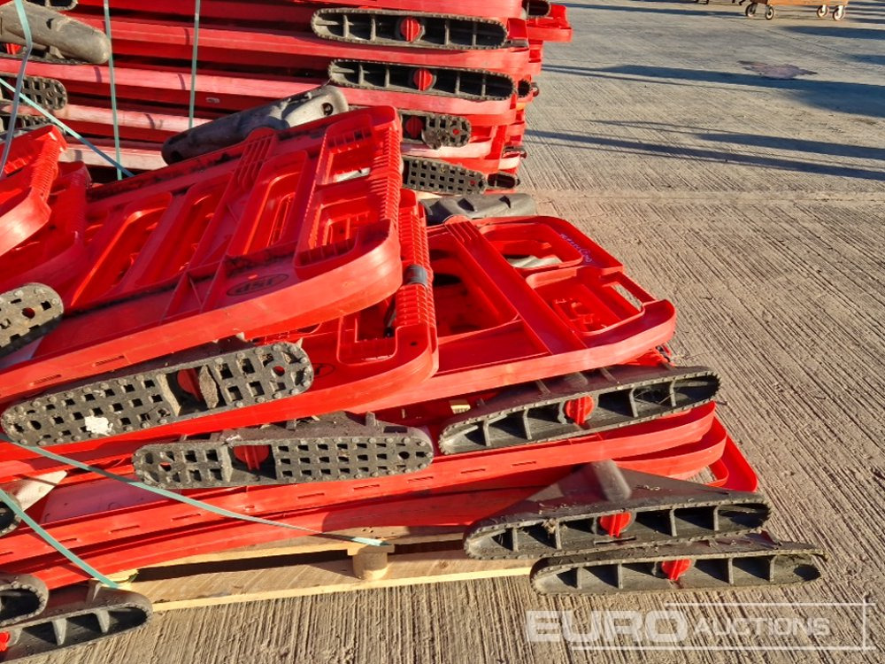 Construction equipment Pallet of Road Safety Barriers (3 of): picture 10