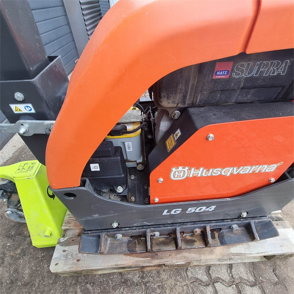 Vibratory plate Husqvarna LG 504: picture 10