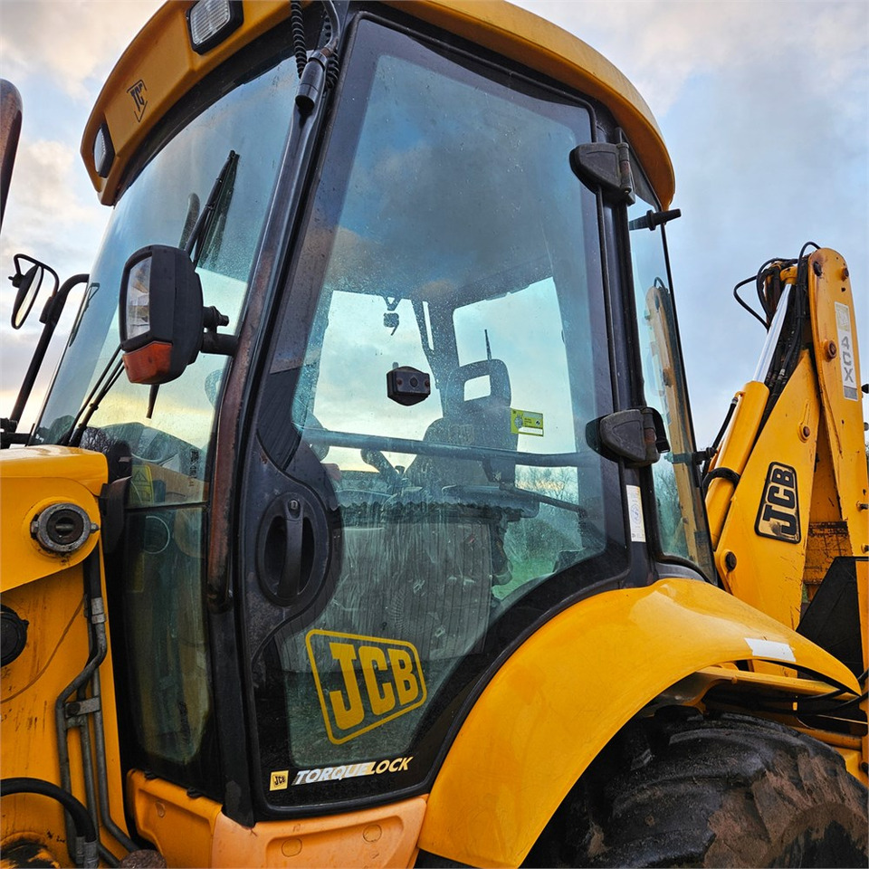 Backhoe loader JCB 4CX: picture 16