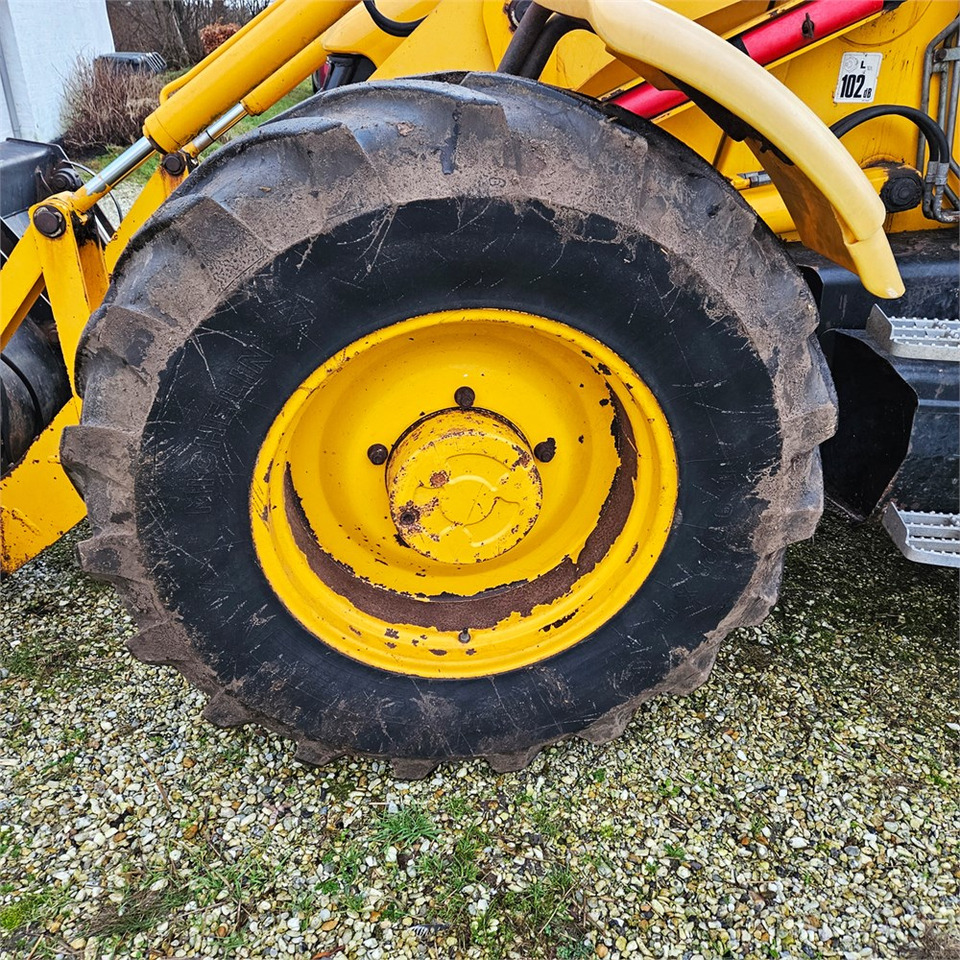 Backhoe loader JCB 4CX: picture 31