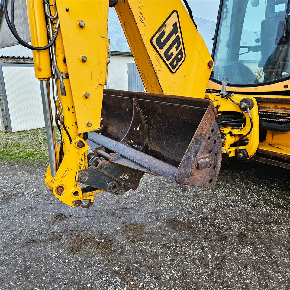 Backhoe loader JCB 4CX: picture 10