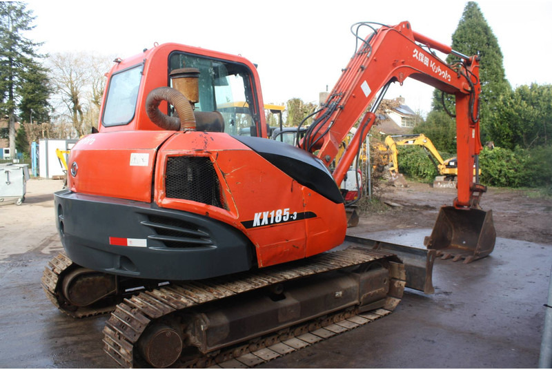 Crawler excavator Kubota KX185-3: picture 7